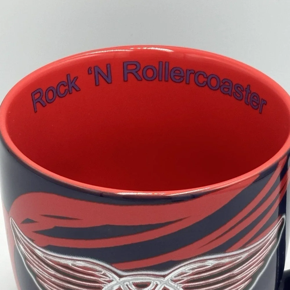 DISNEY'S ROCK 'N ROLLERCOASTER AEROSMITH GUITAR WINGS‎ COFFEE MUG.